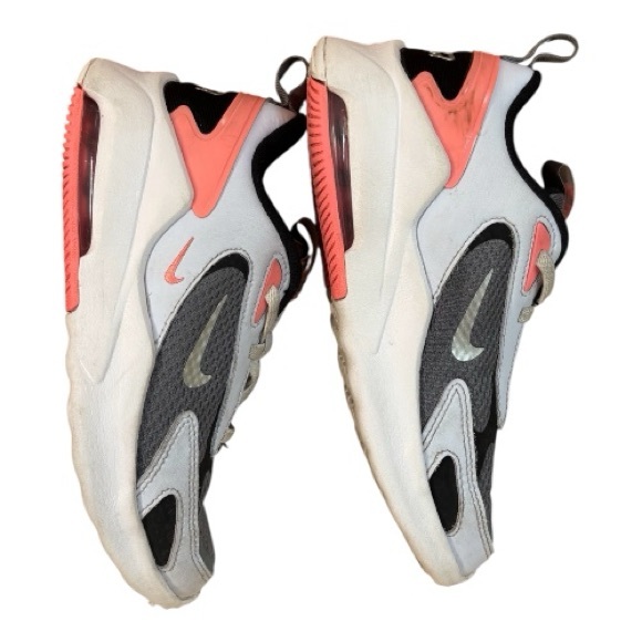 Nike Air Max Bolt Girl’s sneakers athletic shoes - Picture 4 of 14